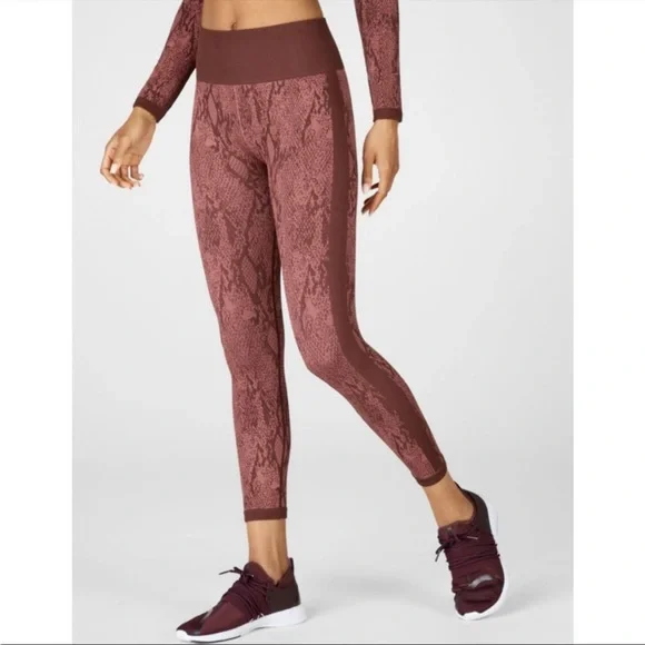 Fabletics Pink & Brown Snake Print Matching Workout Set, Size XS - Picture 2 of 13